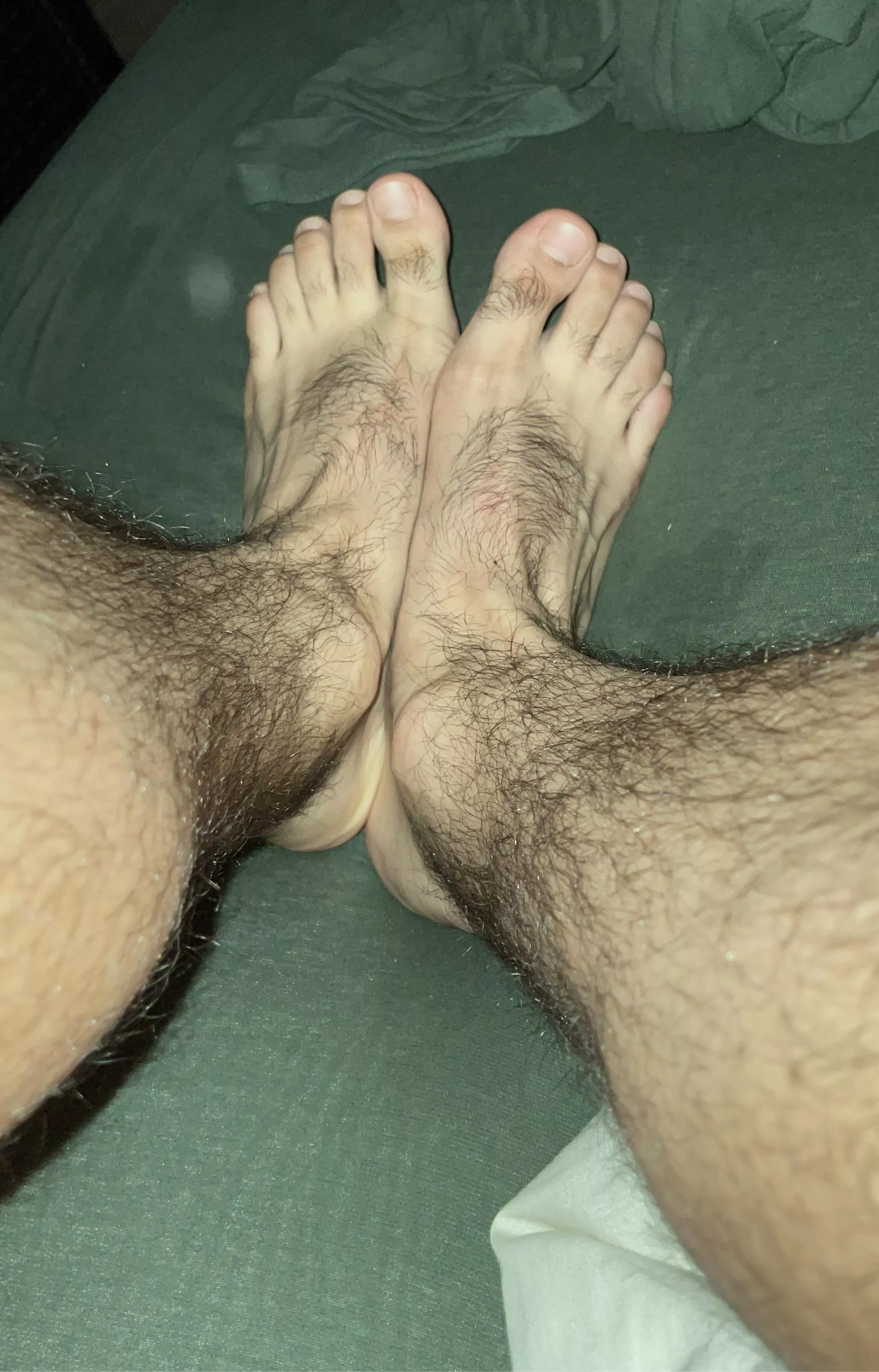 Someone wanna entertain me this morning?