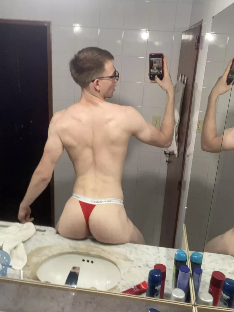 someone who wants to impregnate me ? 💦