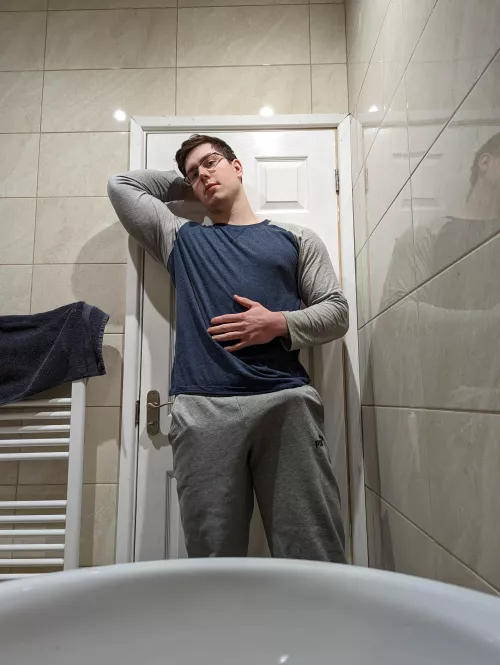 Something is REALLY bugging me in my pants right now.