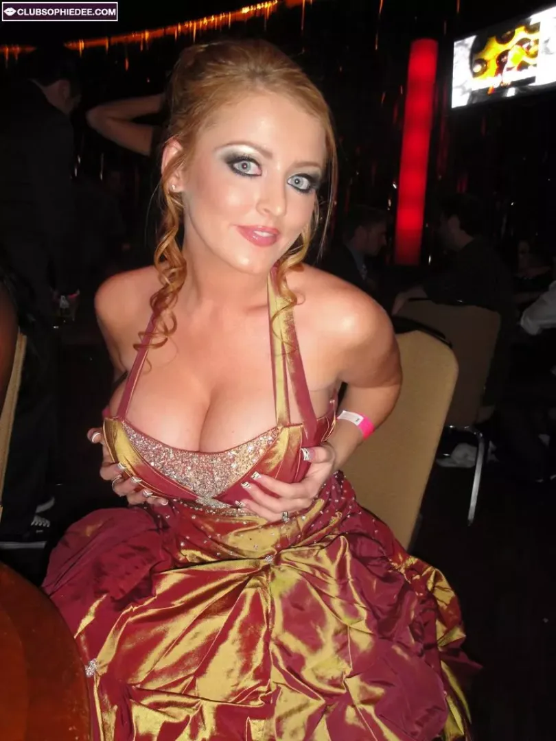 Sophie Dee