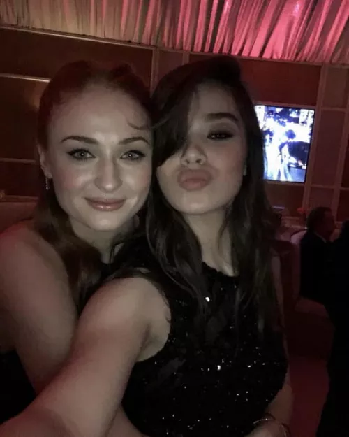 Sophie Turner and Hailee Steinfeld make a perfect duo, I've been really horny for them the past week. I wanna start edging again for many days gooning for them.