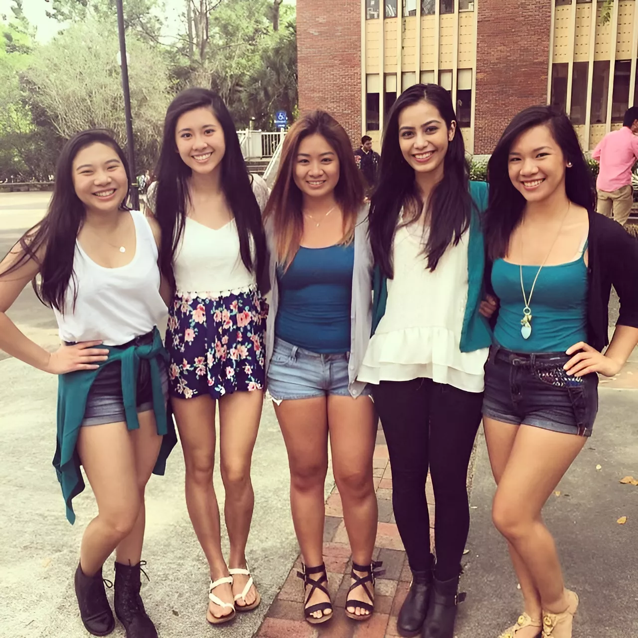 Sorority Girls: 1-4