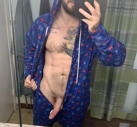 Sorry I didn’t make it for Xmas, tell your wife I’ll make it up to her.