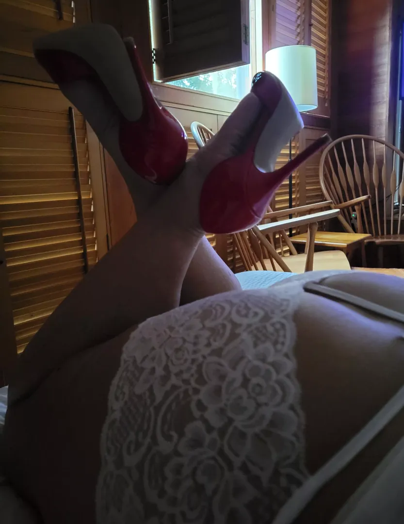 Southernbelle Ready to be Spoiled...