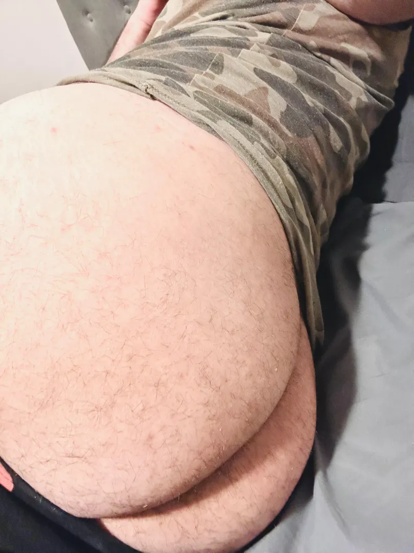 Spank it 😳