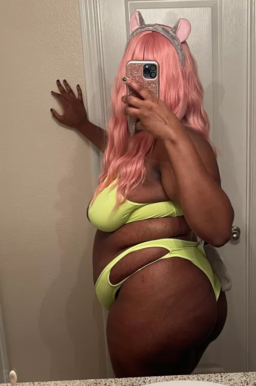 Spank me!