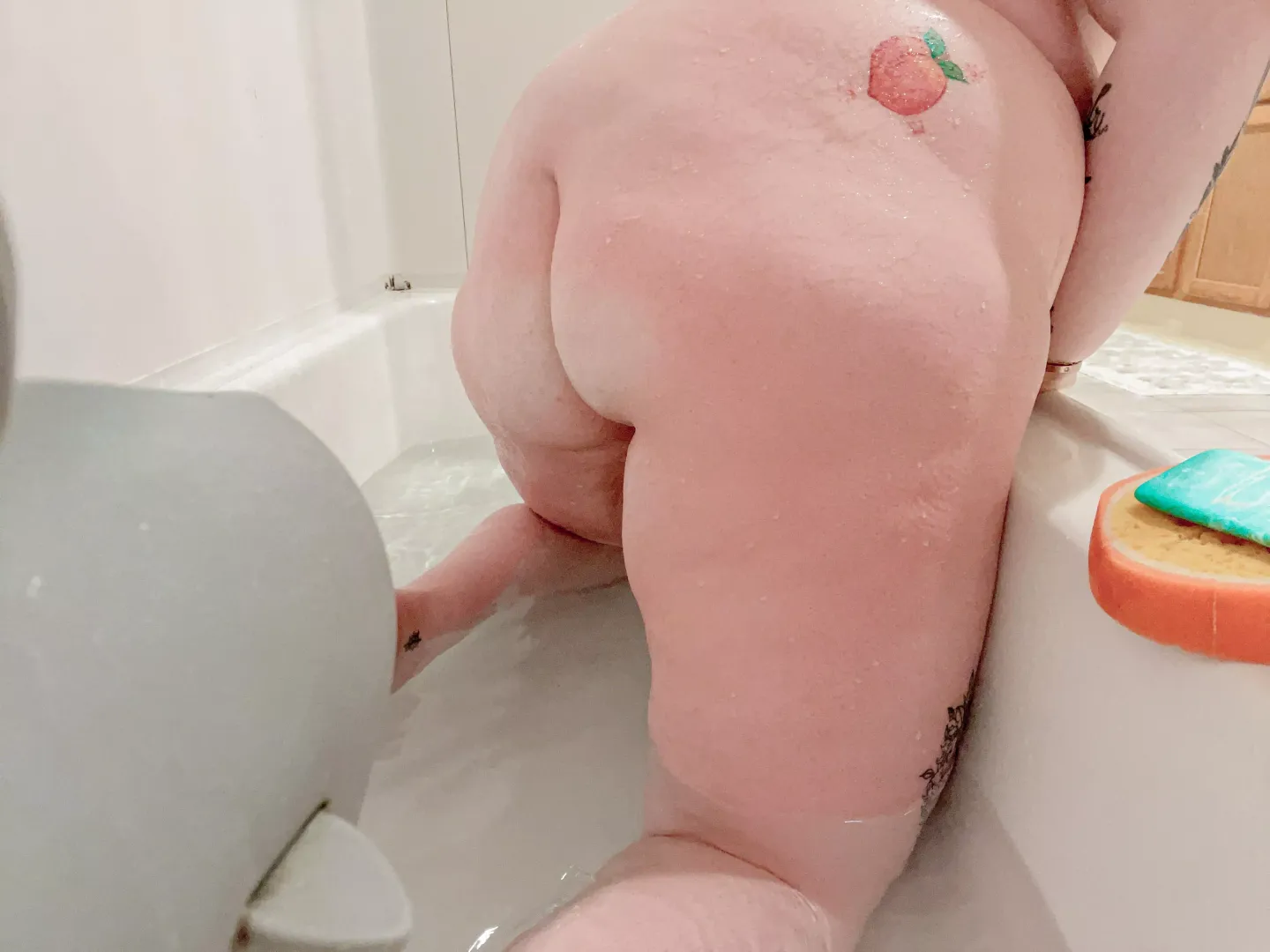spank me and make my butt red
