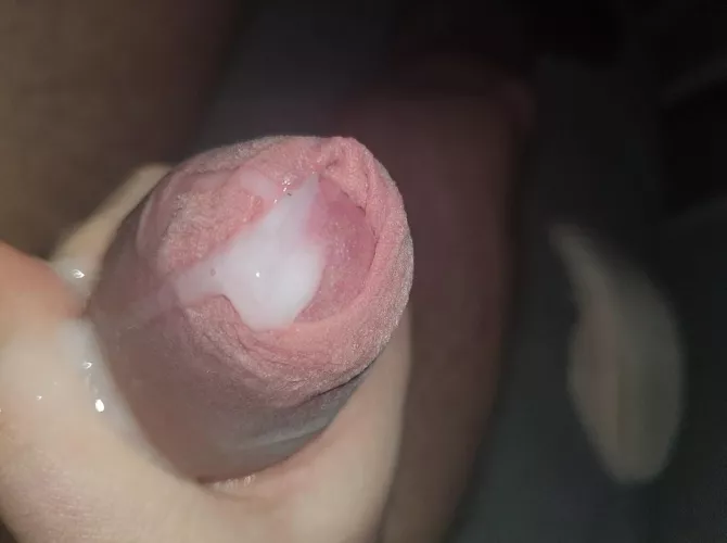 Spit or swallow 