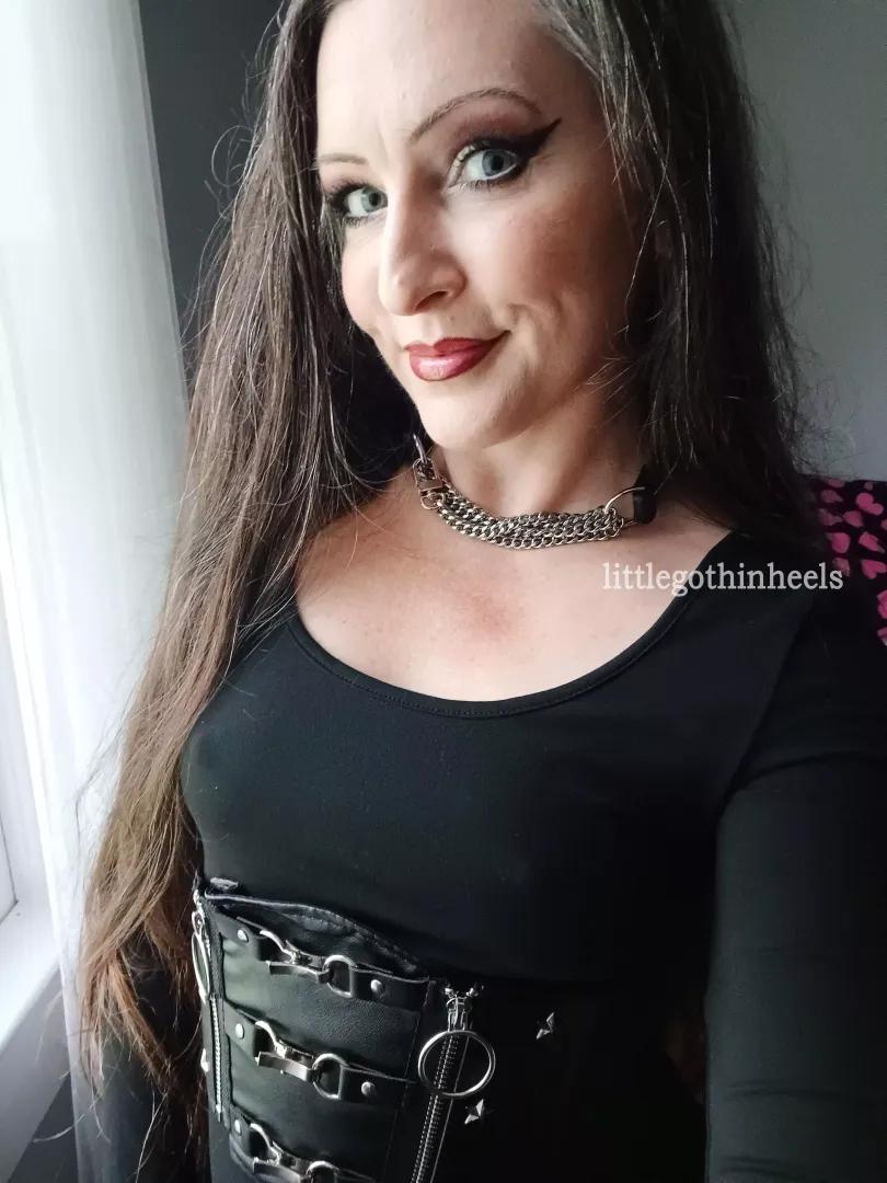 spooky pokies in a black dress