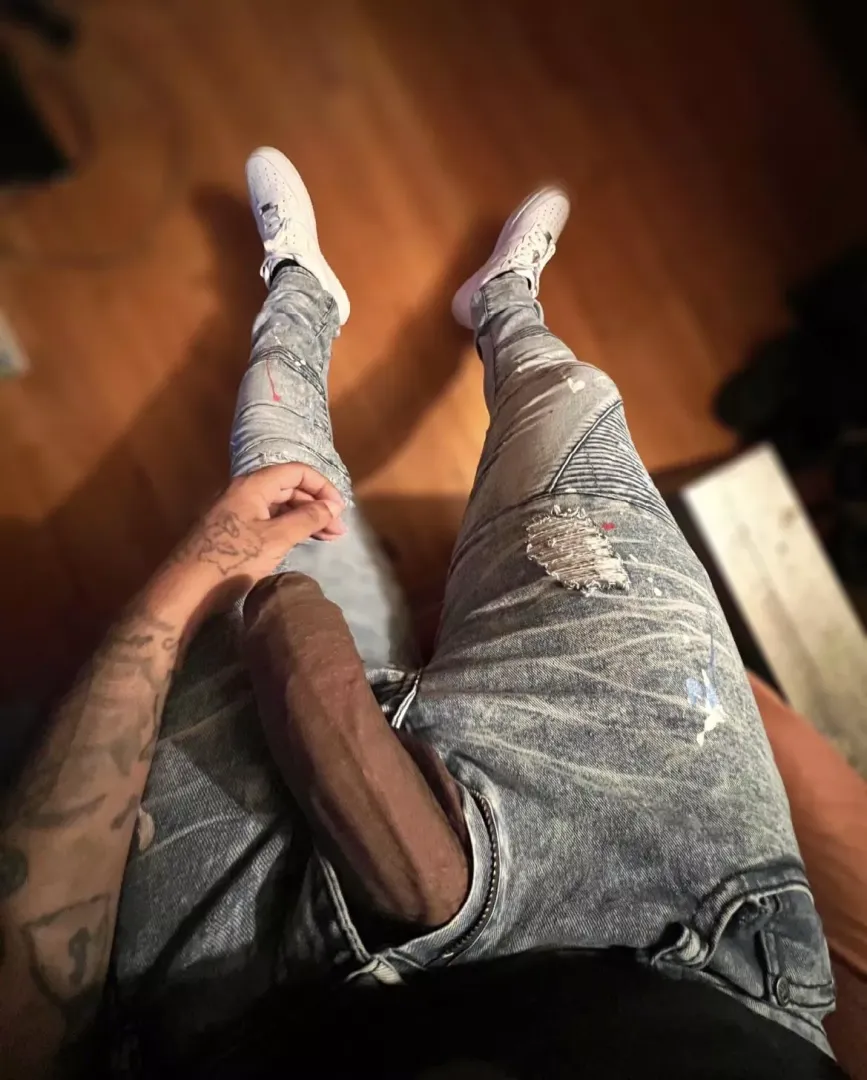 Spread your legs