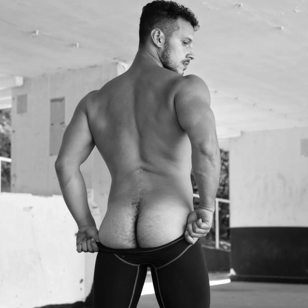 Squat ass?