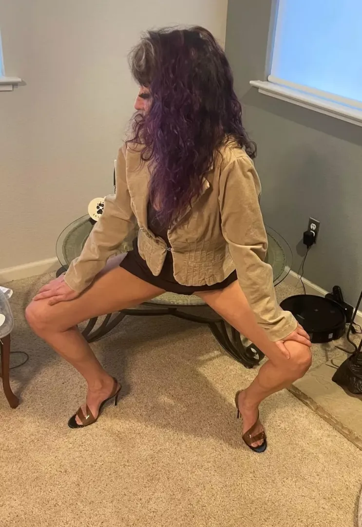 squatting with heels on...