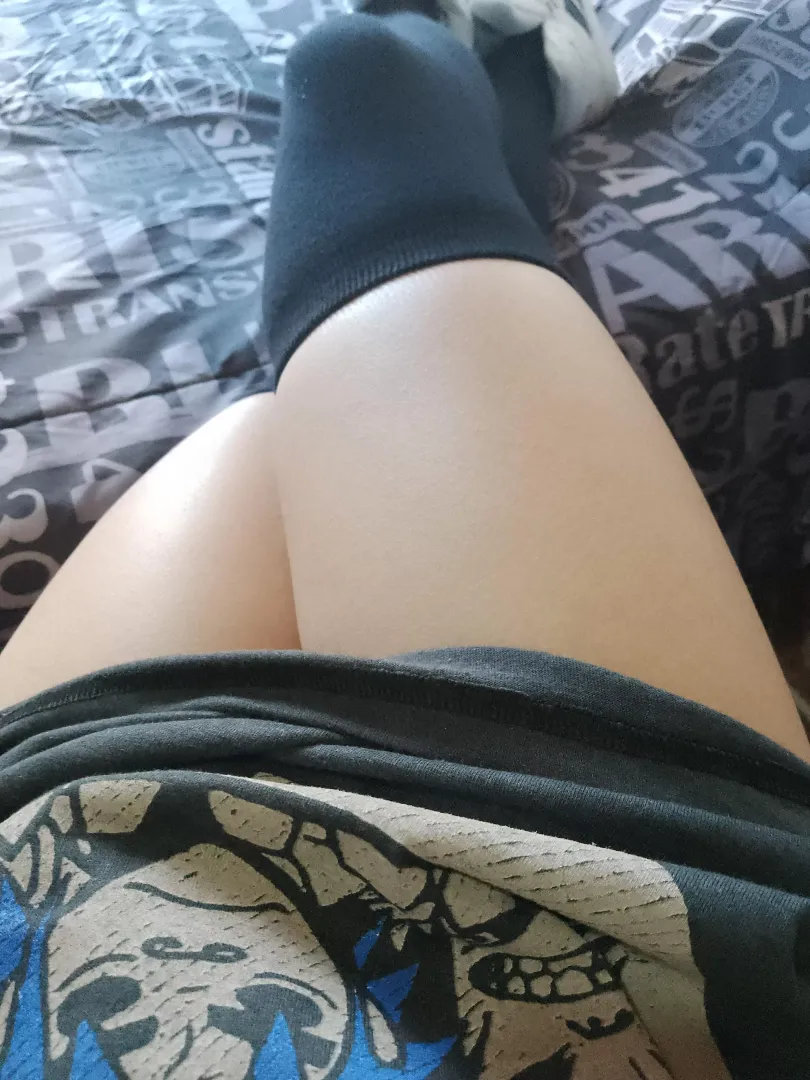 Squishy thighs
