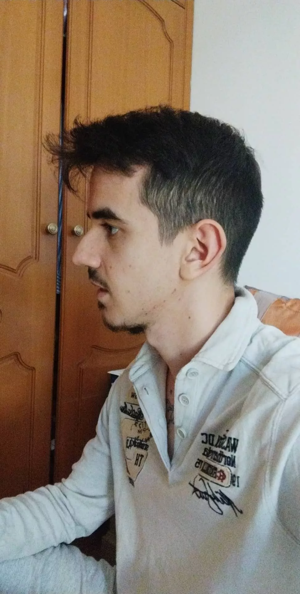 Started loving my profile. It's definitely not that beautiful, but at least it's okay I'd say.