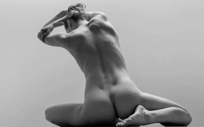 Statuesque