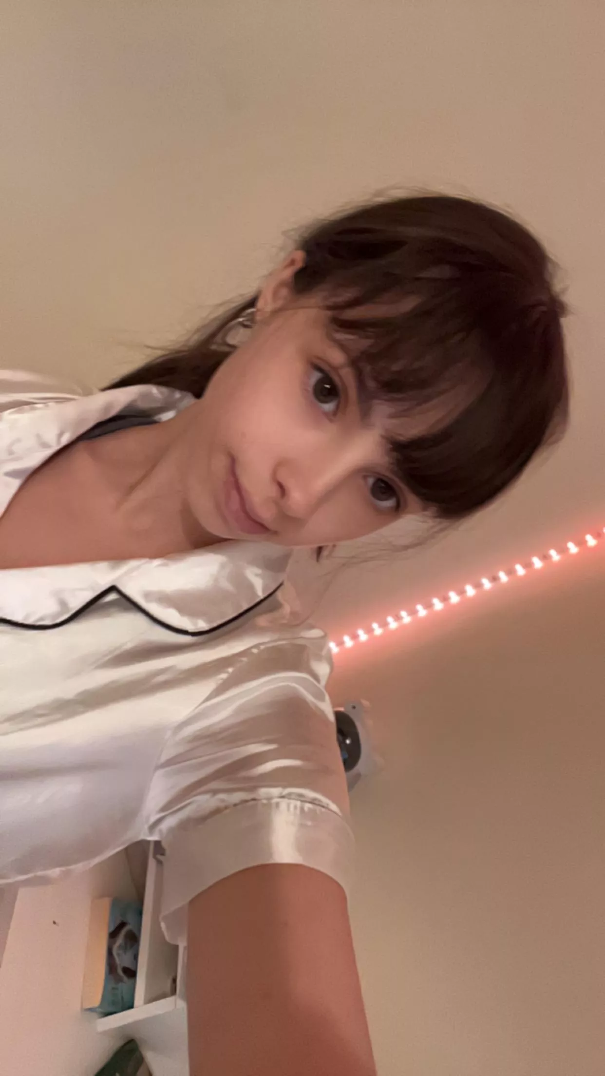 Still classy even on sleep wear 