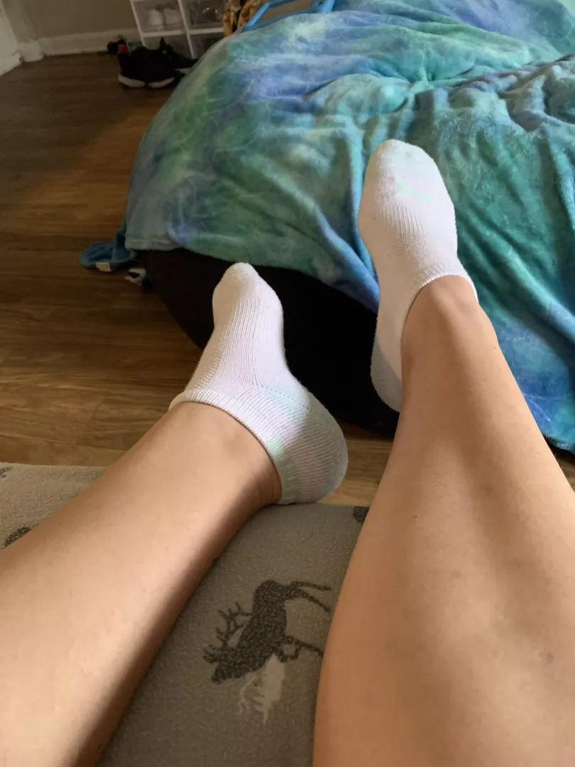 Still wearing last night’s NYE party socks, do you dare smell?