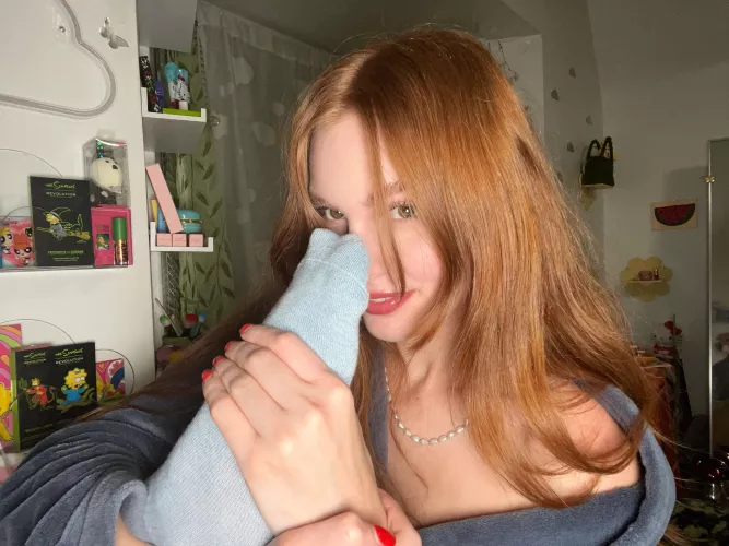 Stinky socks [F]