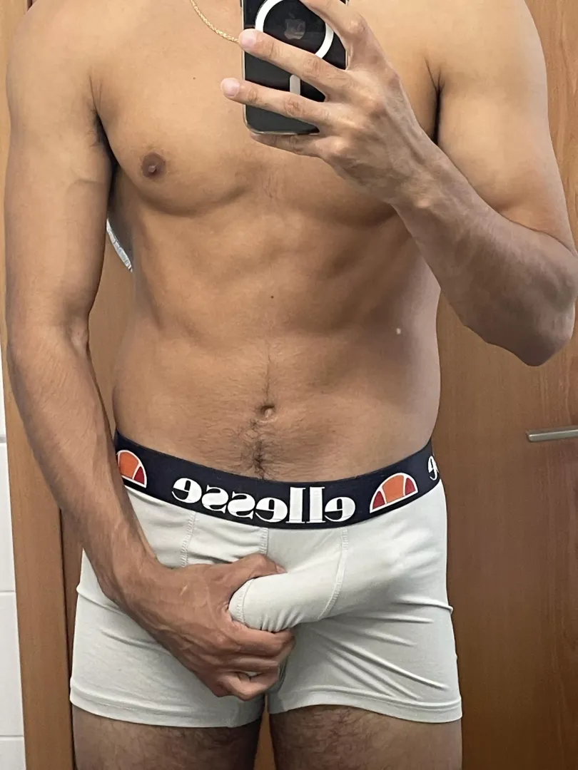 Stop staring and kneel