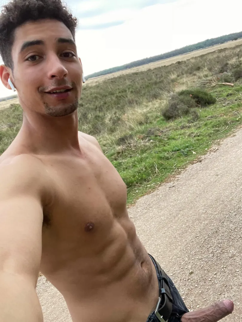 Straight guys need protein too…