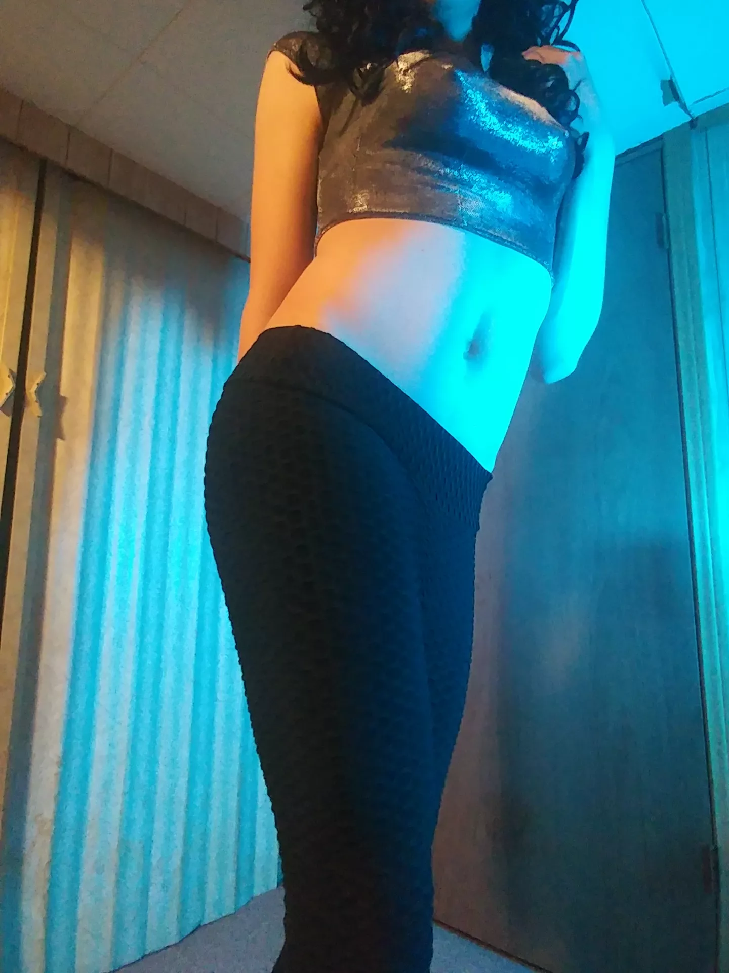 Stretchy pants new fav😍