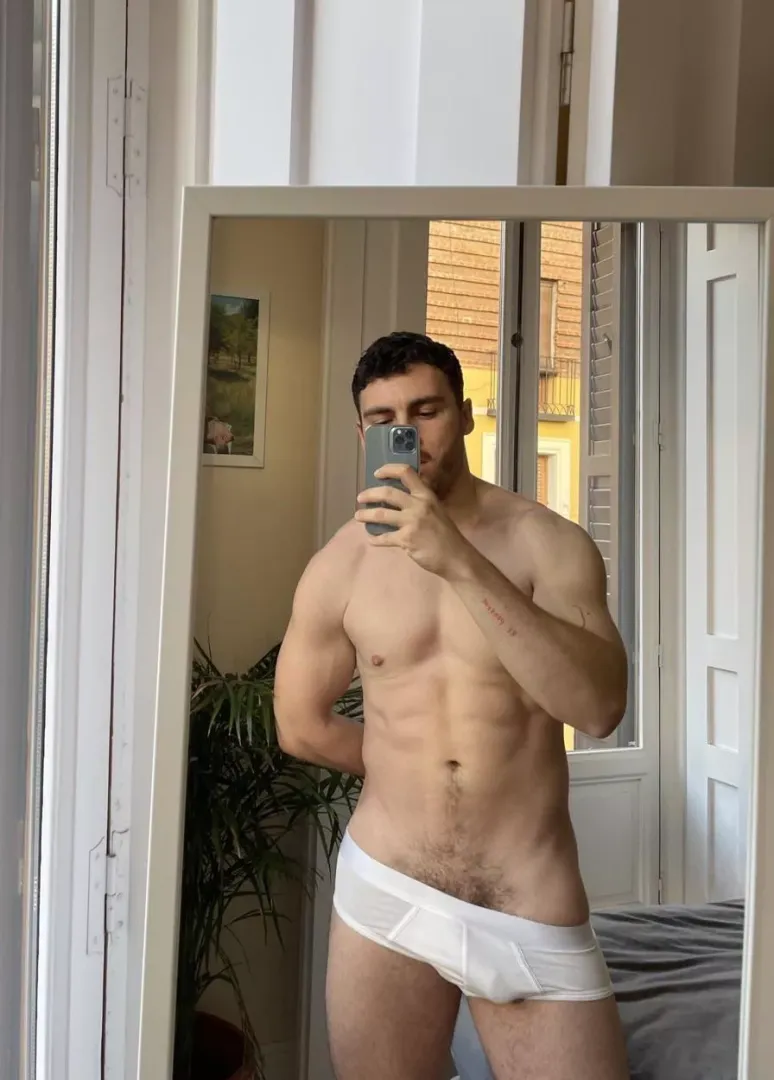 Strip tease