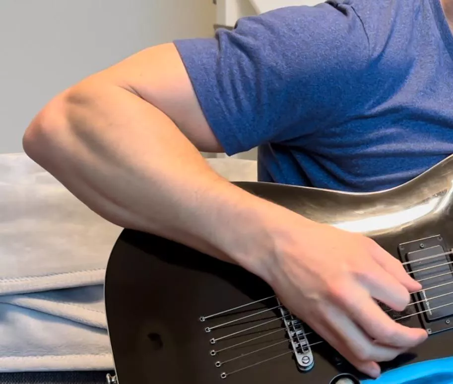 Strummin
