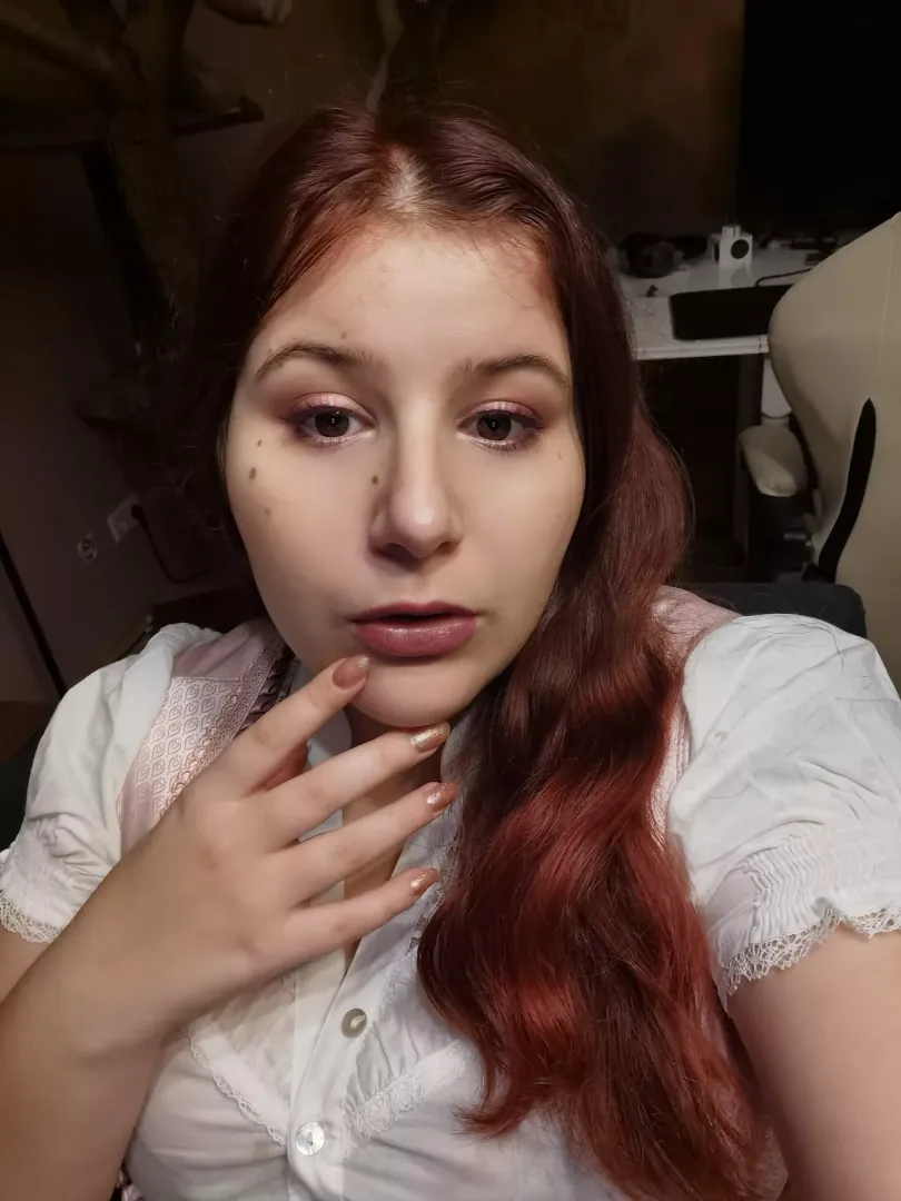 such beautiful fingers