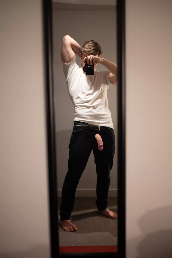 Suck me off till I get hard in your throat