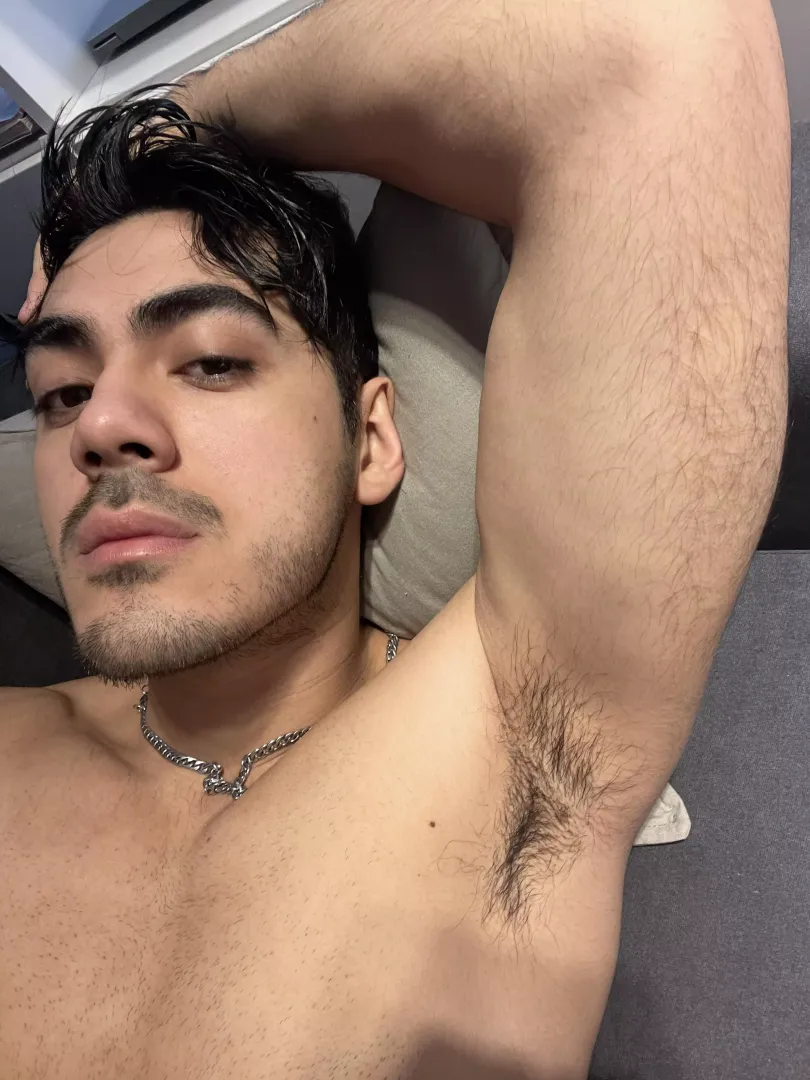 Suck my armpits!