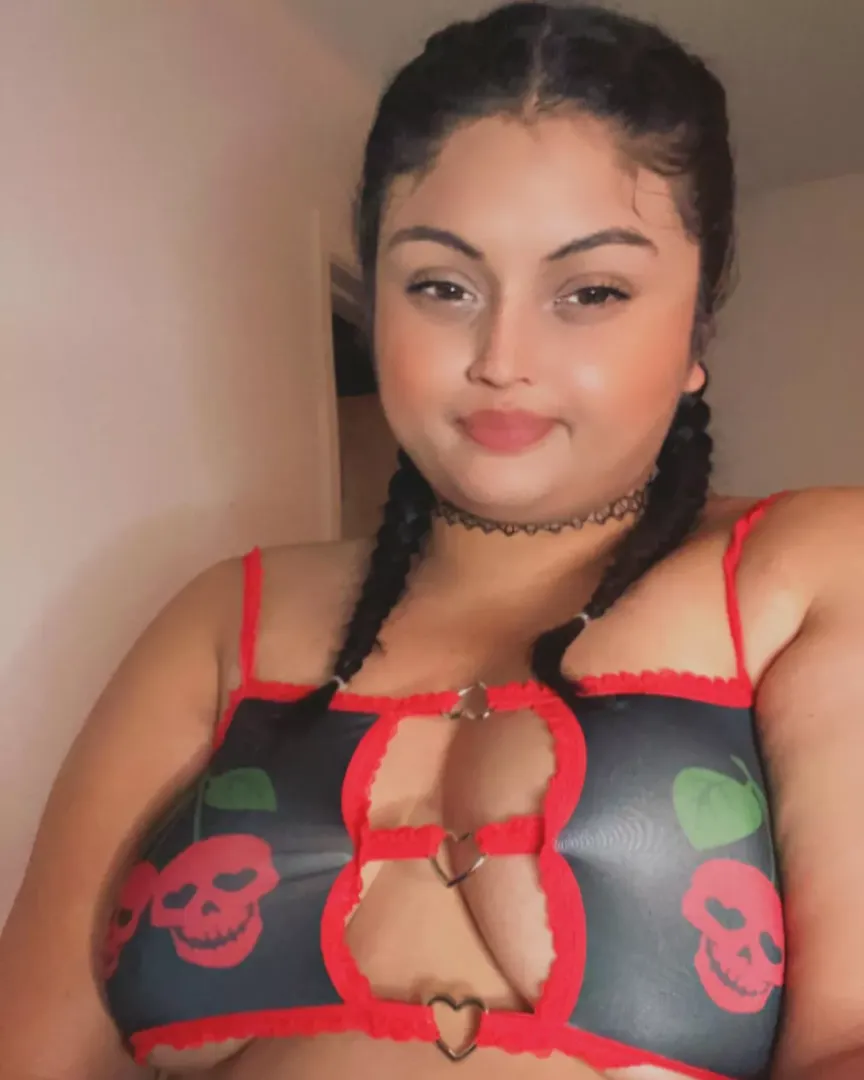 Suck my tits hehe
