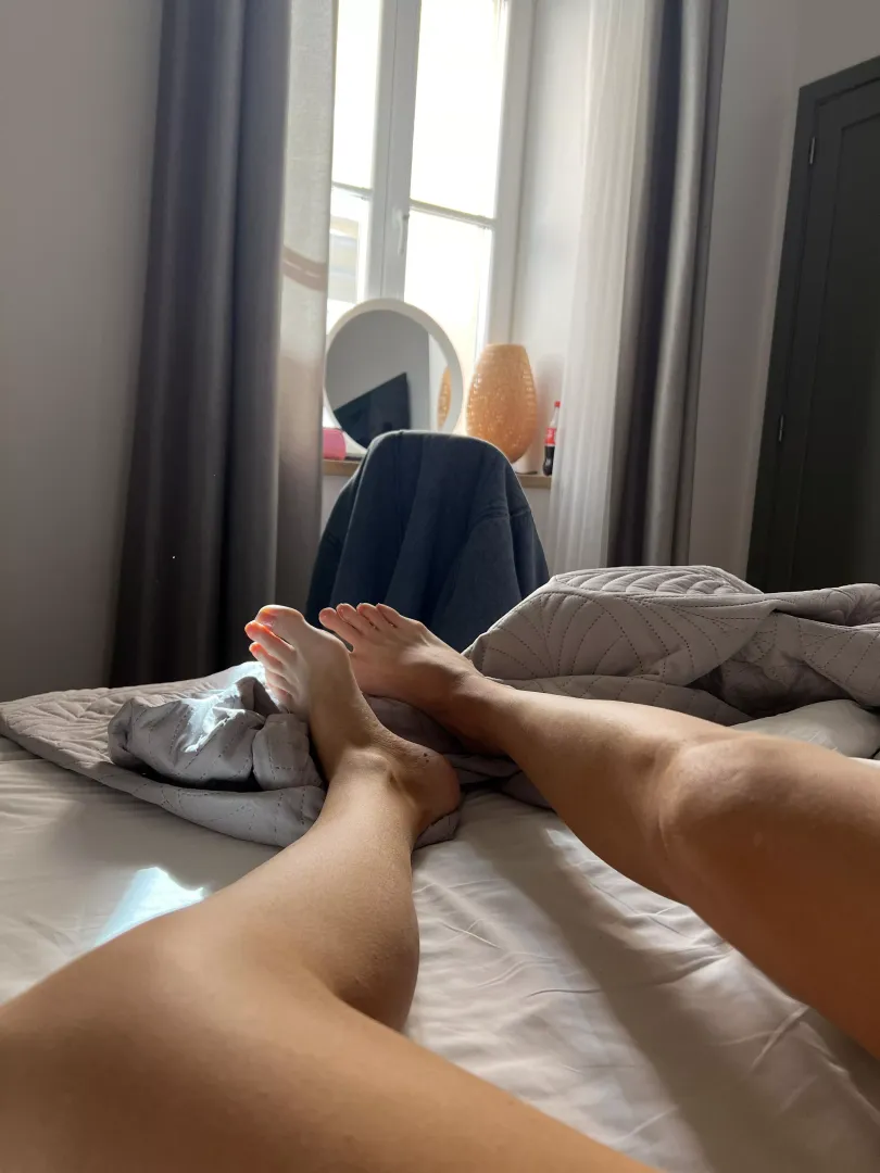 Suck or lick first?;) 