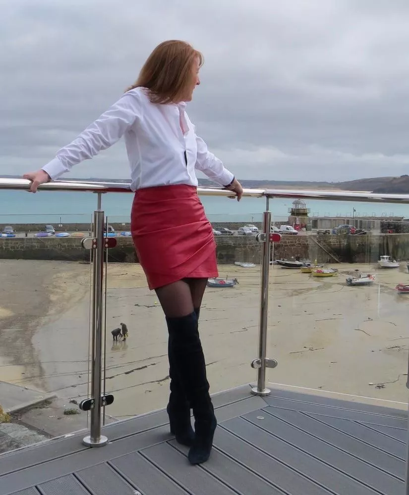 Suede boots on the balcony in Cornwall