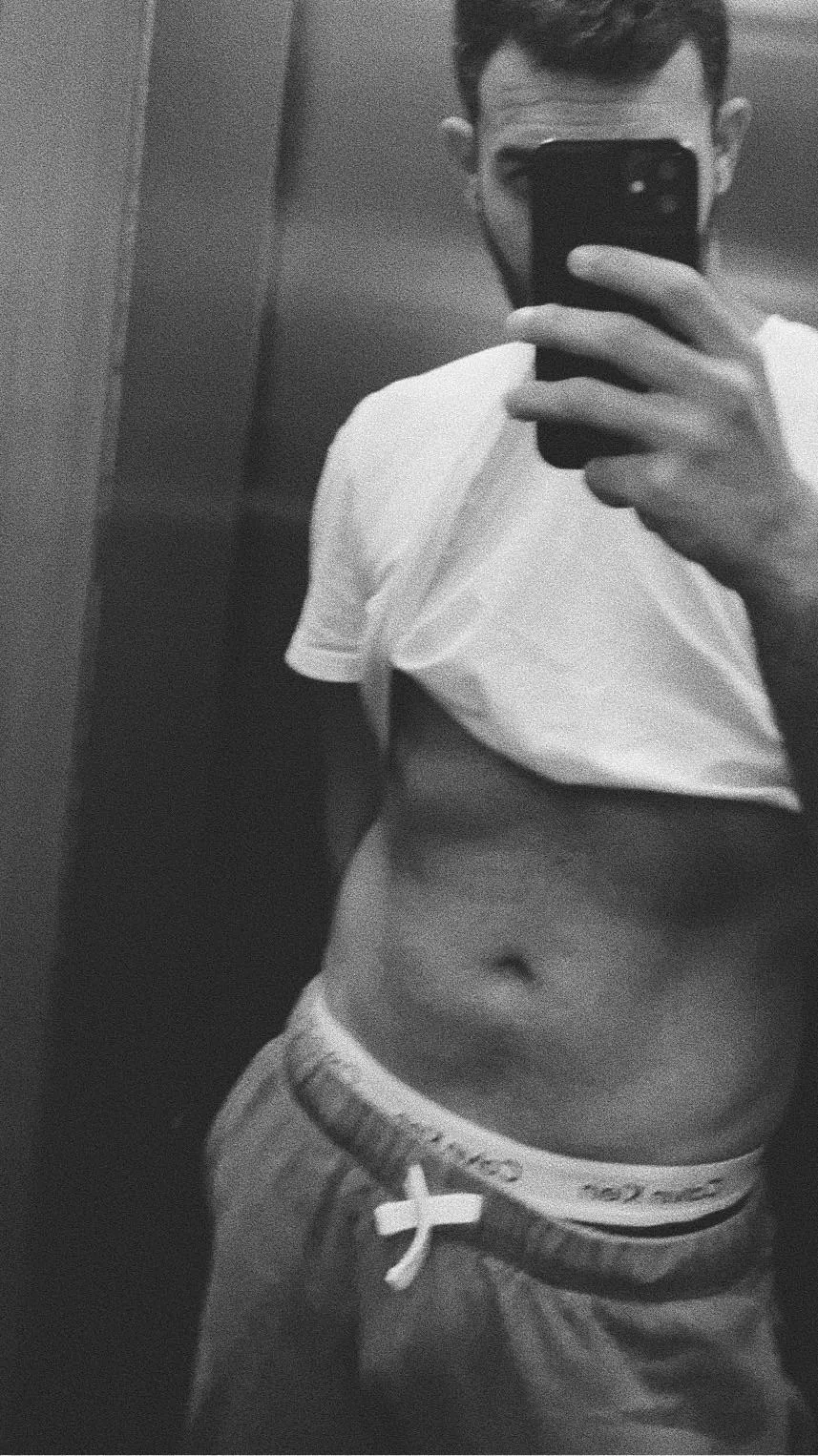 Suggestive outline