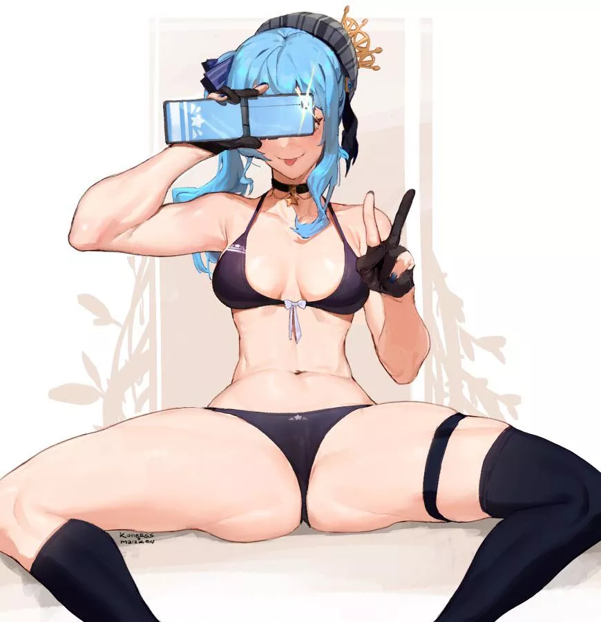Suisei shows off