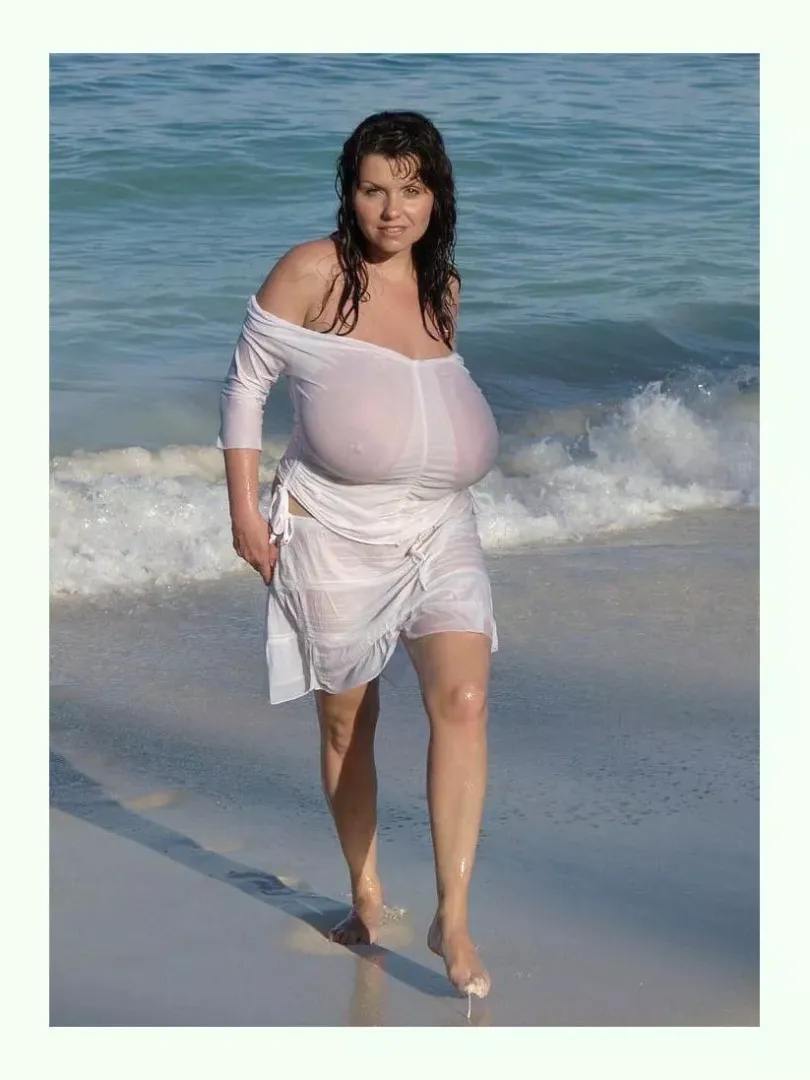 Sum to the beach!