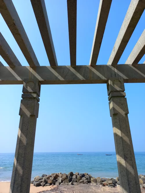 Sun is shining, the weather is sweet 🎶