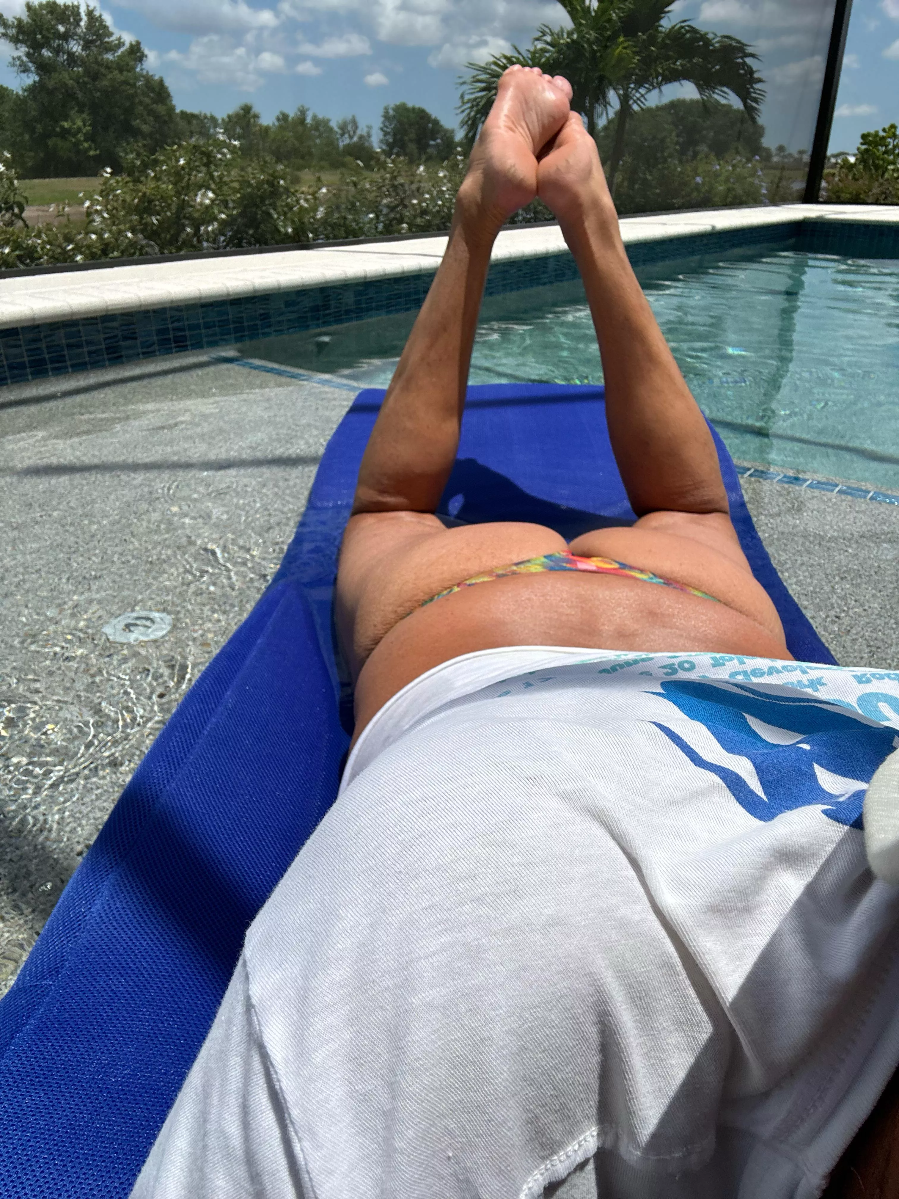 Sun on my buns