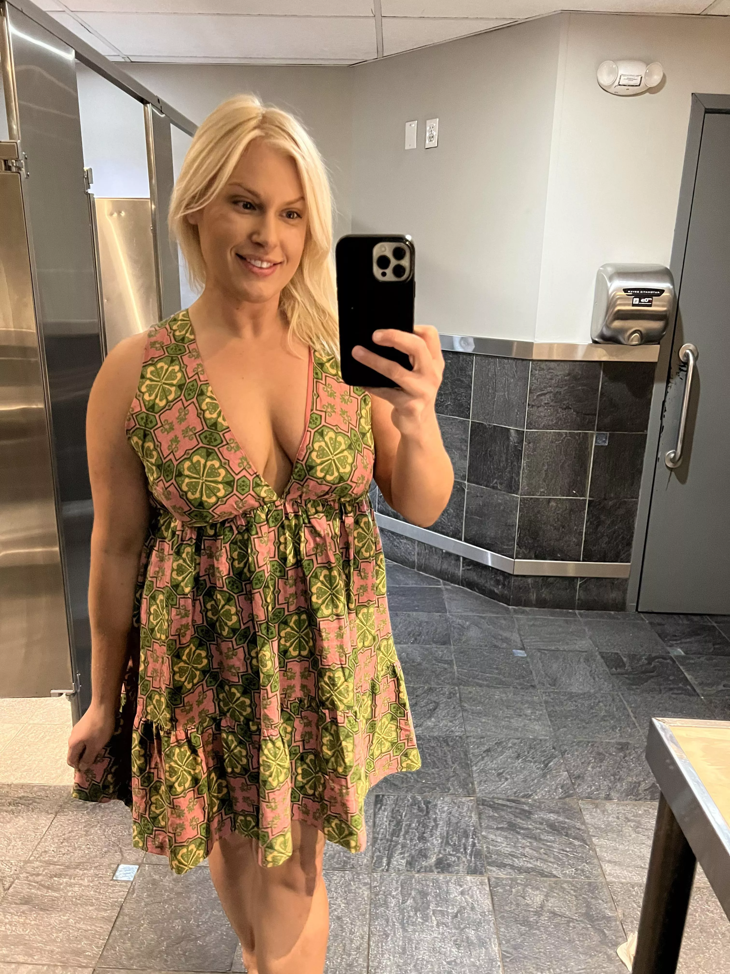 Sundress season!