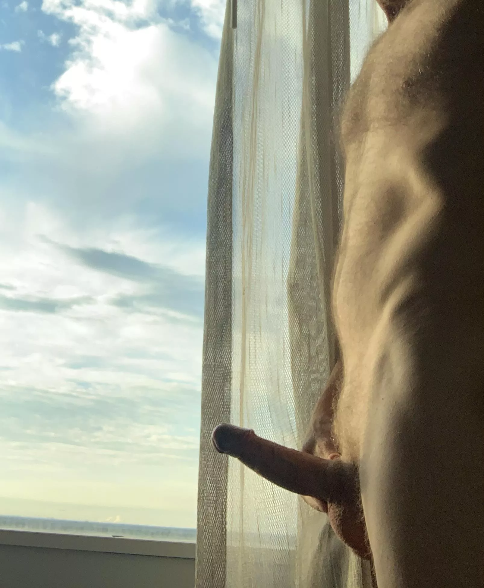 Sun’s out, cock’s out 😉