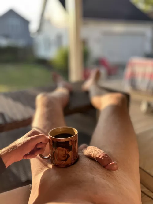 Sunshine on my scrotum, makes me happy