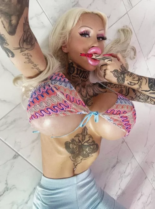 super bimbo