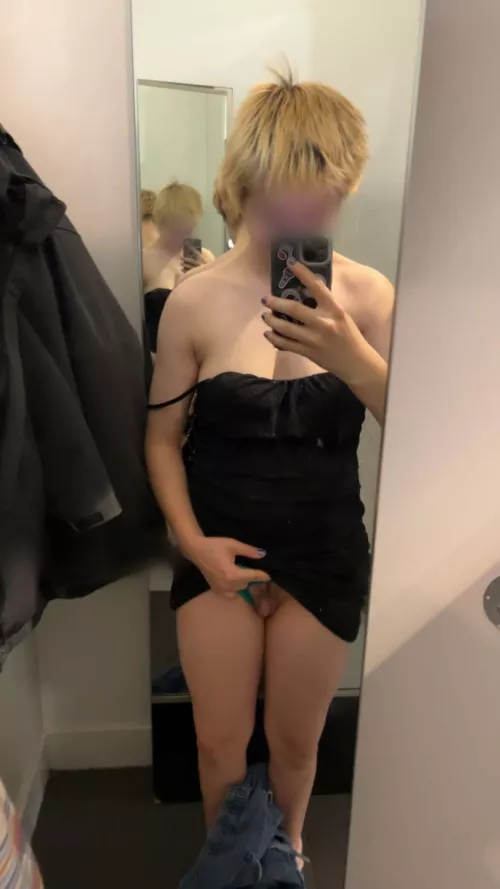 Sure hope nobody walks in on me in my unlocked changing room