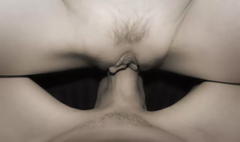 Surrounded By Lips