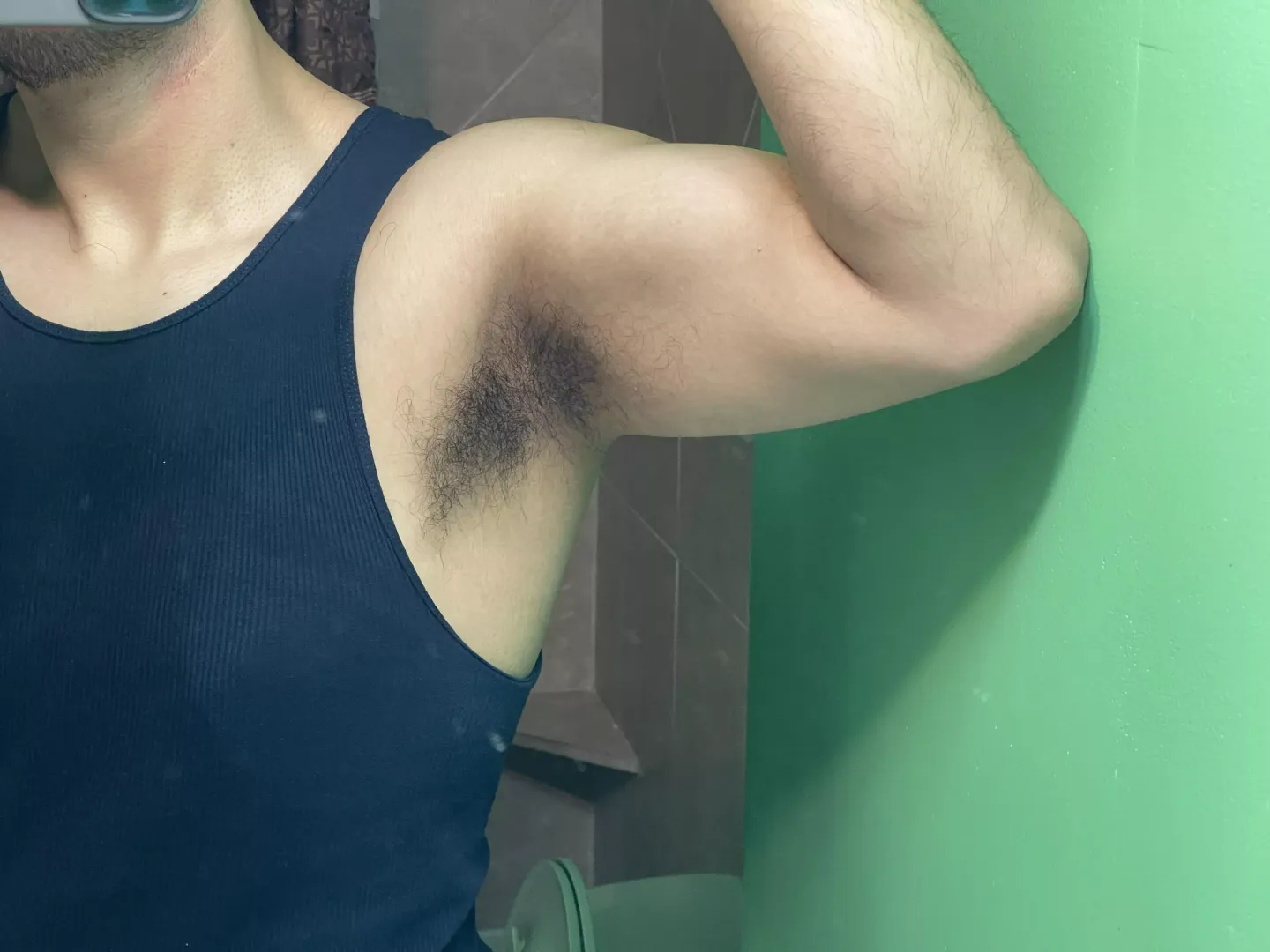 Sweating after a workout with no deodorant