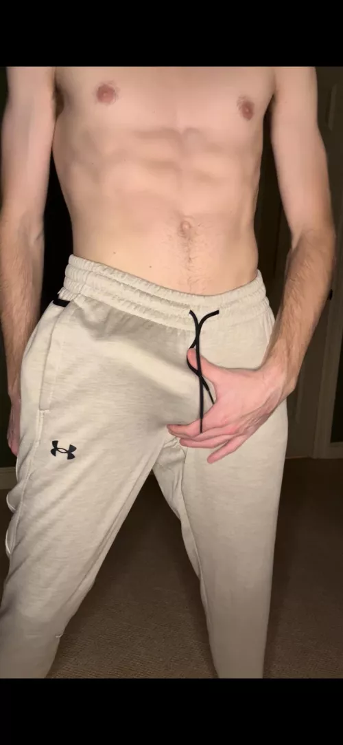 Sweatpants season!