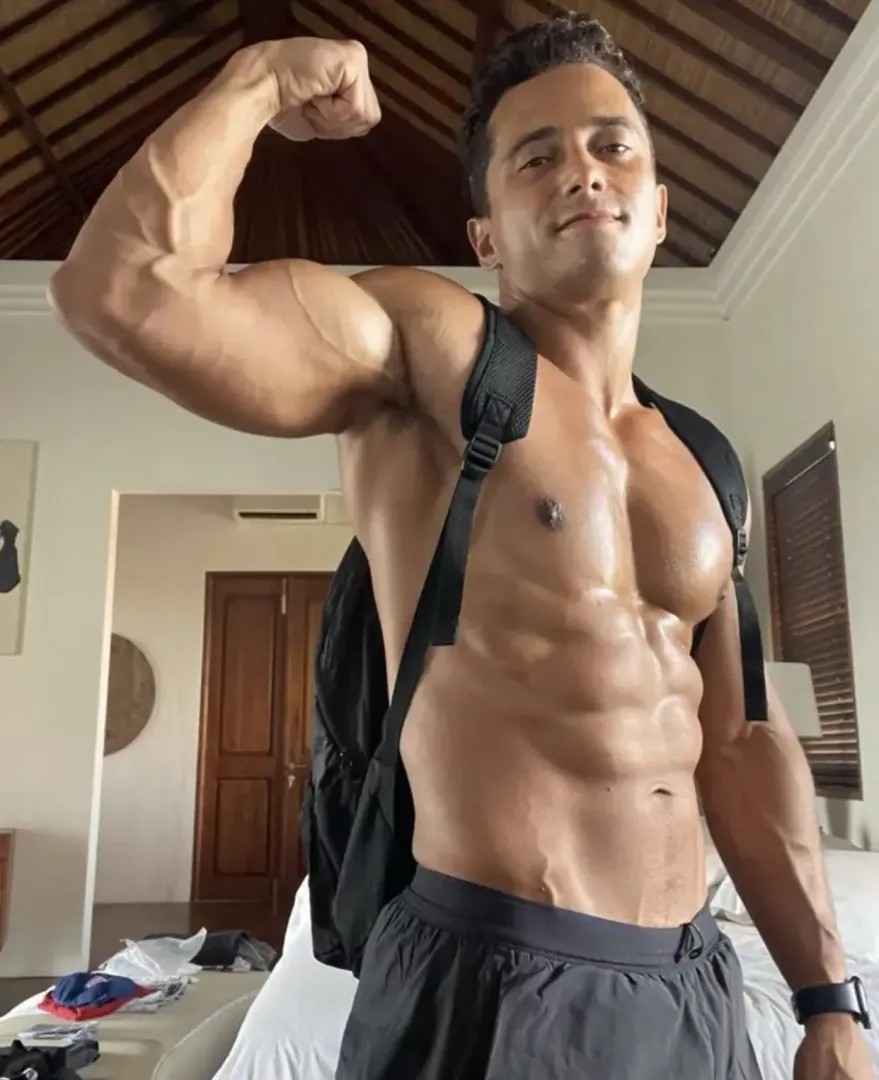 sweaty👅