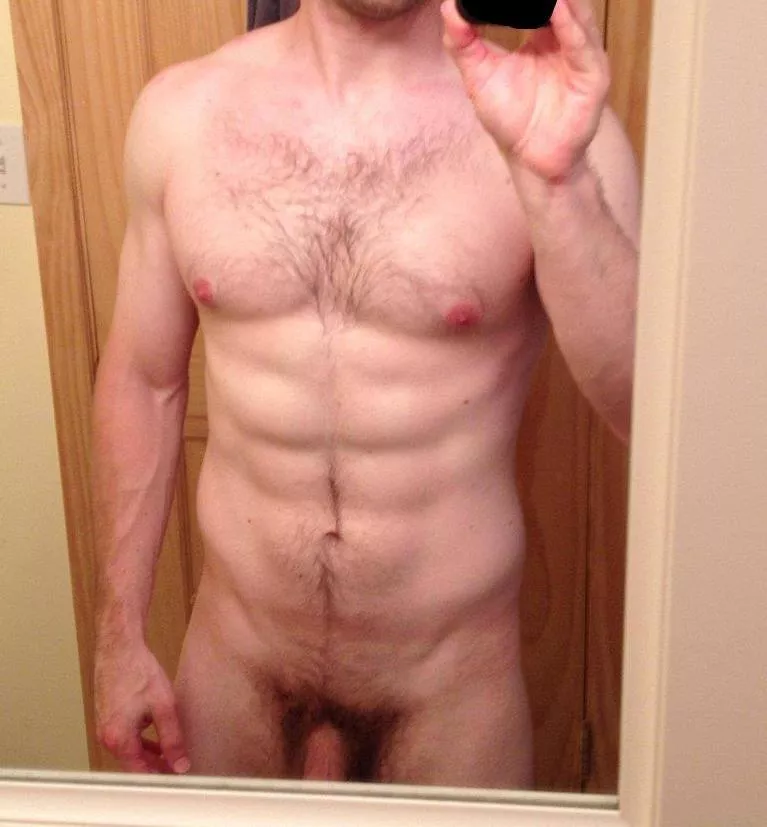 Sweaty 🥵 [M]