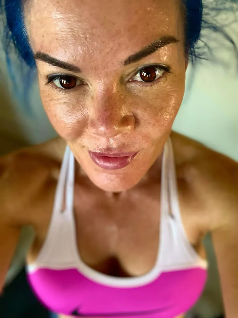 Sweaty slippery workout frex