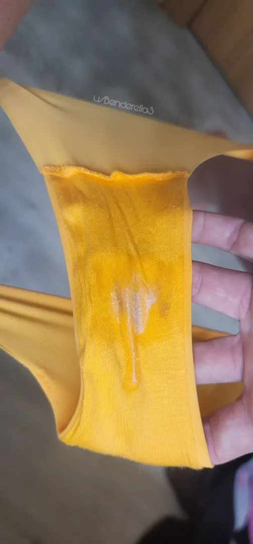 Sweaty, Stinky & Creamy 🧡